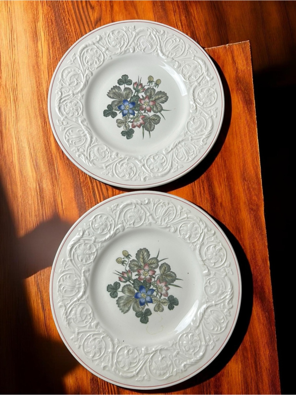 Vintage Wedgwood Winchester Patrician TK437 Floral Plates Set of 2